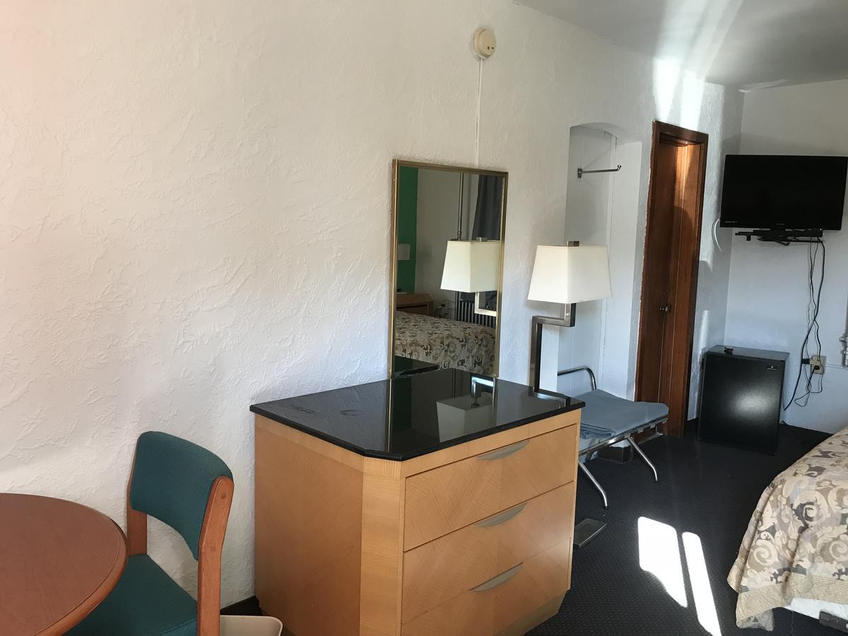 Fiesta Motel Pontiac Kültér fotó